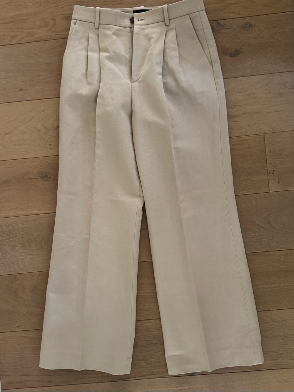 Nili Lotan Pleated High-Waist Wide-Leg Pants in Light Beige